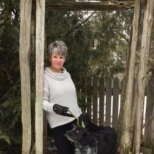 Meet your Posher, Lynne